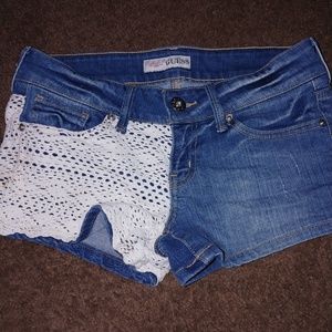 Guess shorts! Lace detail